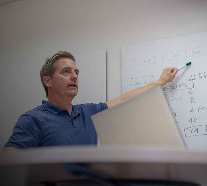 Stellenbilder 670x600 Bro Iv